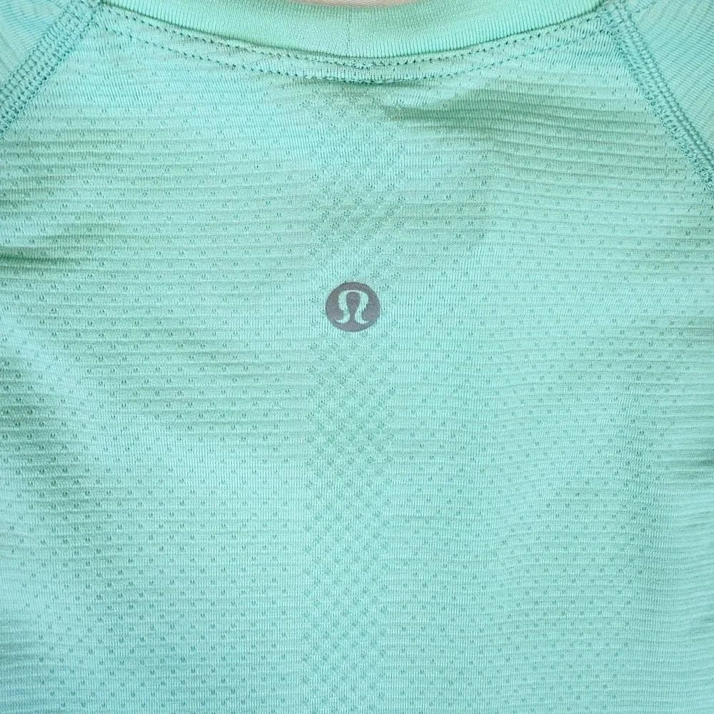 Lululemon Swiftly Tech Long Sleeve 2.0 Shirt Size 8 Mint Green Excellent